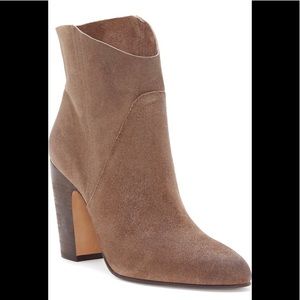 Vince Camuto Creestal Booties NIB